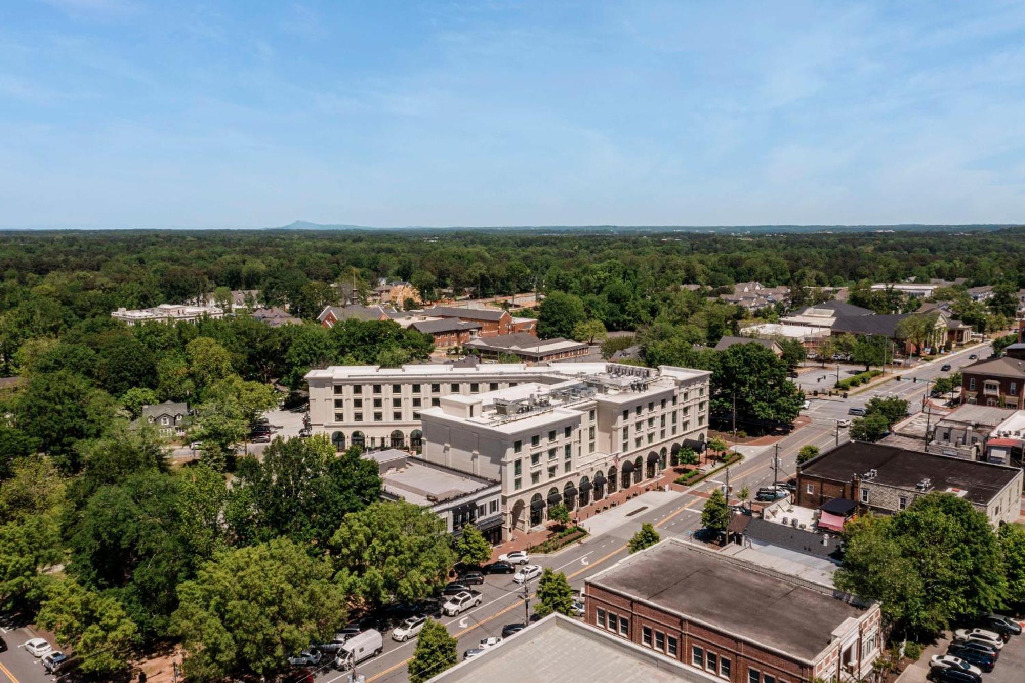 The Hamilton Alpharetta, Curio Collection By Hilton Hotel ภายนอก รูปภาพ